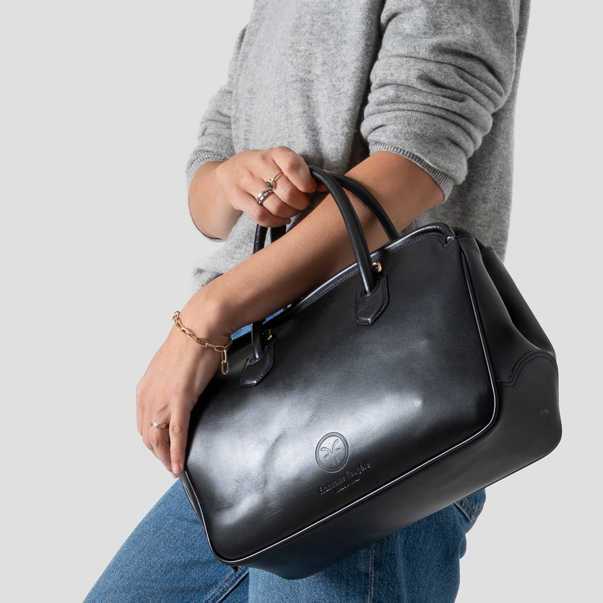 Mercure 24H | cuir lisse noir