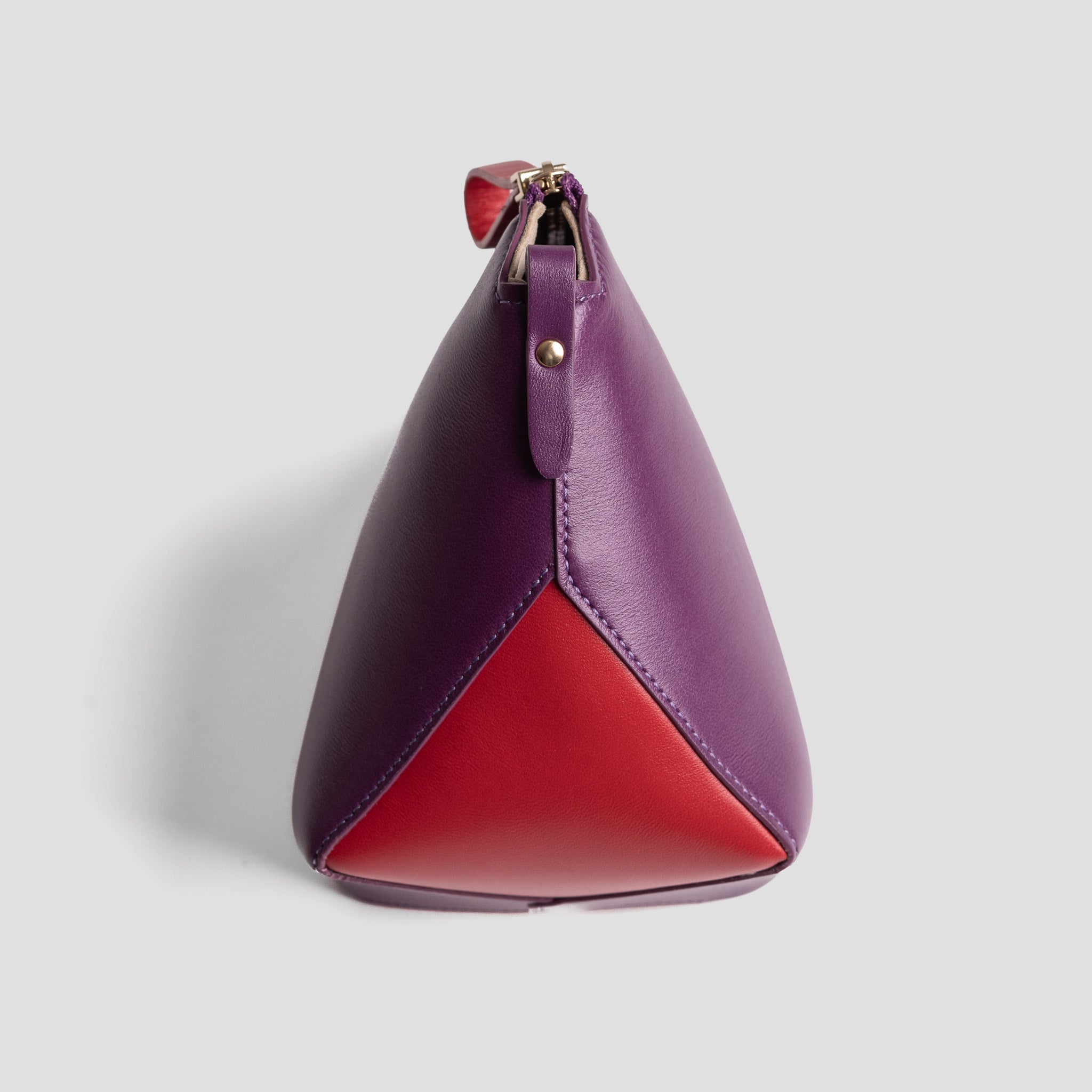 Trousse maquillage | cuir violet et rouge lipstick