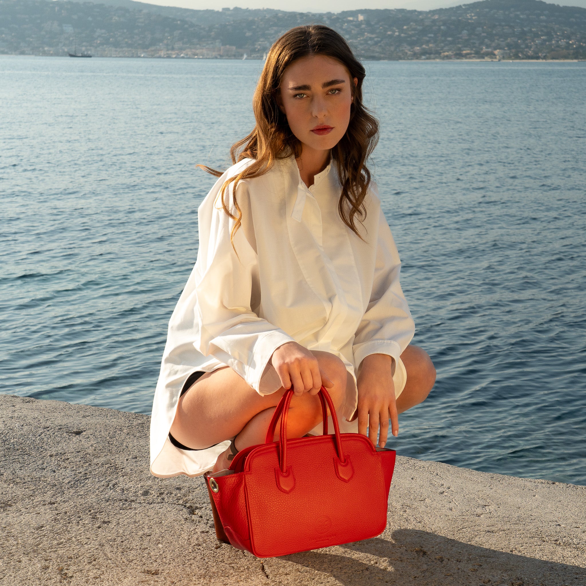 Mercure | cuir grainé rouge | Edition Limitée