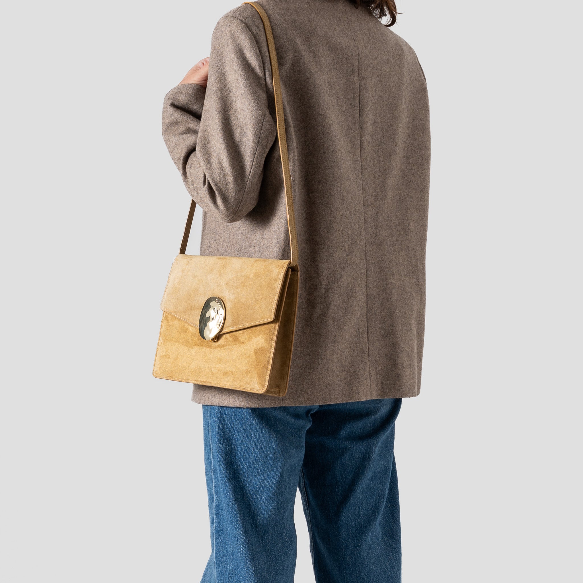 Artémis flat | suède moutarde